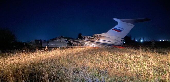 Російський військовий транспортник Іл-76 розбився у Душанбе, екіпаж вижив – фото - Фото