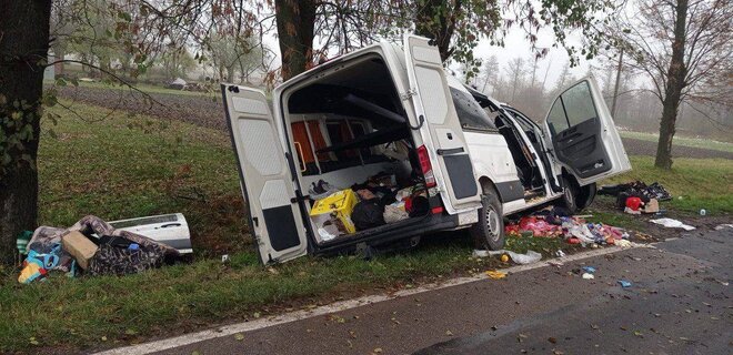 У Польщі розбився автобус з українцями. Є загиблі, серед них шестирічна дитина: фото - Фото