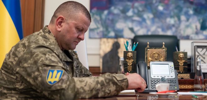 Залужний про помилки: Чотирьох місяців нам мало вистачити, щоб зайти до Криму і повоювати там - Фото