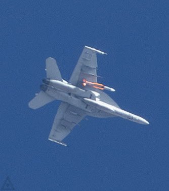 SM-6 F/A-18