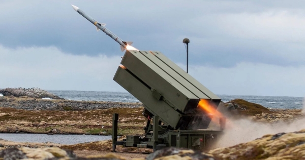 Пуск AIM-120