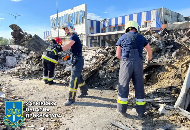 СБУ: Встановлено російських генералів та майора, які організували удар по Епіцентру в Харкові