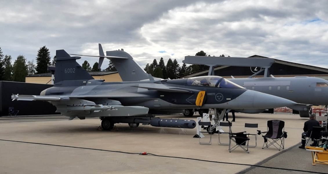 JAS 39E Gripen Gripen Taurus