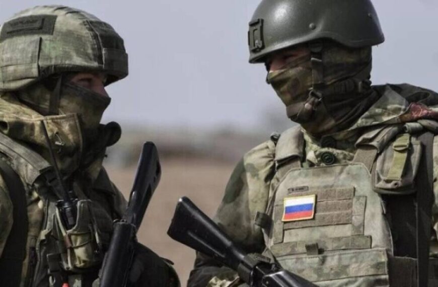 Бої за Торецьк: у місті відбуваються фронтальні штурми, у північній частині – флангові атаки