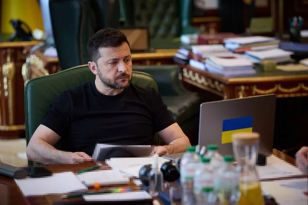 Зеленський поспілкувався з Вучичем, який 9 травня відвідав Москву