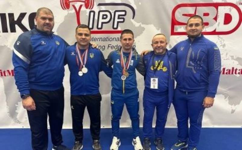 Чемпіонат світу з пауерліфтингу 2025 року. Українець Чупринко двічі побив світовий рекорд