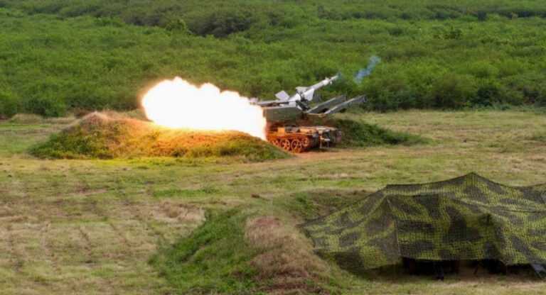 Білорусь модернізує С-125 на шасі Т-55 для Куби, і це вигідно не лише для режиму Лукашенка