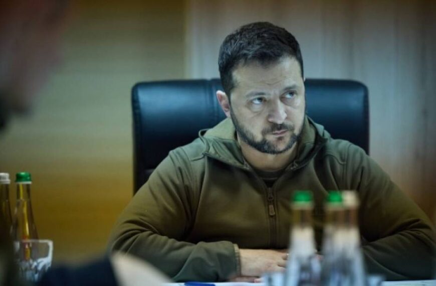 Ракетна програма та безпілотники України – Президент провів нараду