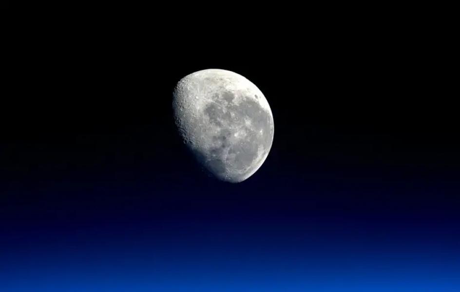 NASA планує висадити астронавтів на Місяць, а потім впритул зайнятися Марсом