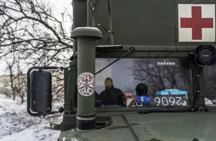 Звільнення лікарів з бронювання 2025 року – хто приймає рішення та за якими критеріями – українські новини