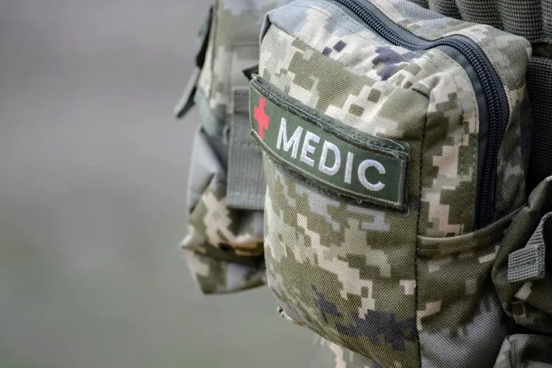 Крики, психологічний тиск та постріли. Інструктор БЗВП розповів, як проводиться навчання з технічної медицини.