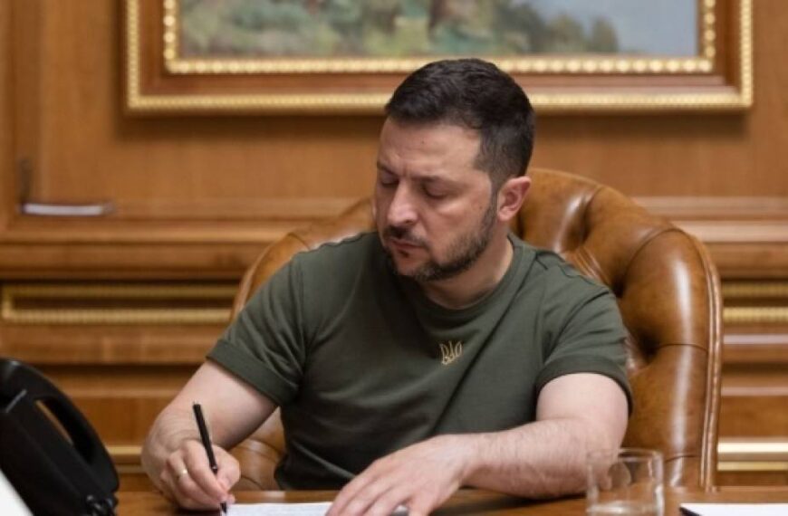 Зеленський підписав укази про призначення нових командувачів Об'єднаних сил, Збройних сил та Збройних сил України