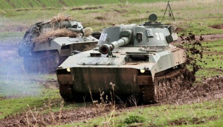 На Покровському напрямку російську самохідну установку “Гвоздика” знищили безпілотники