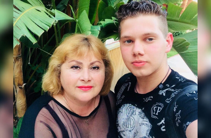 «Російський снайпер влучив моєму онуку в лоб та око»: розпочався суд над російськими гвардійцями, які розстрілювали машини з мирними жителями в Гостомелі