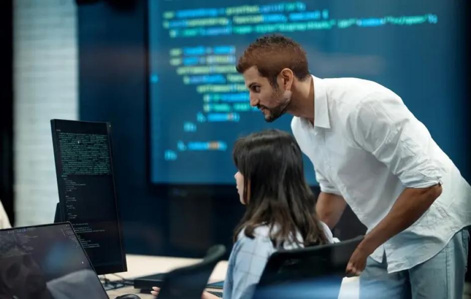 Роботодавці шкодують про скорочення штату через штучний інтелект — опитування