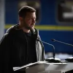 Зеленський про критику ударів по Росії: Коли війна далеко, легко…