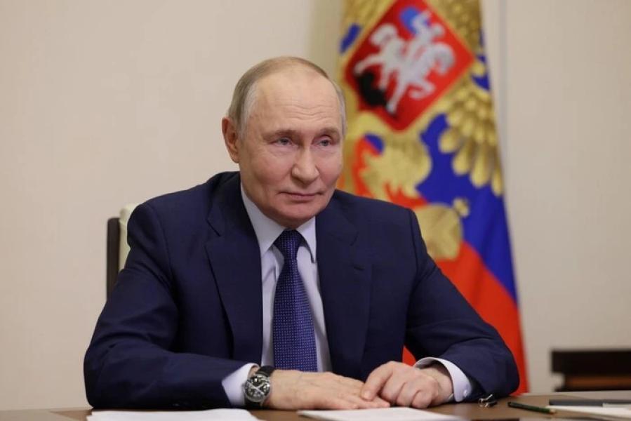 Штучний інтелект назвав рік смерті Путіна