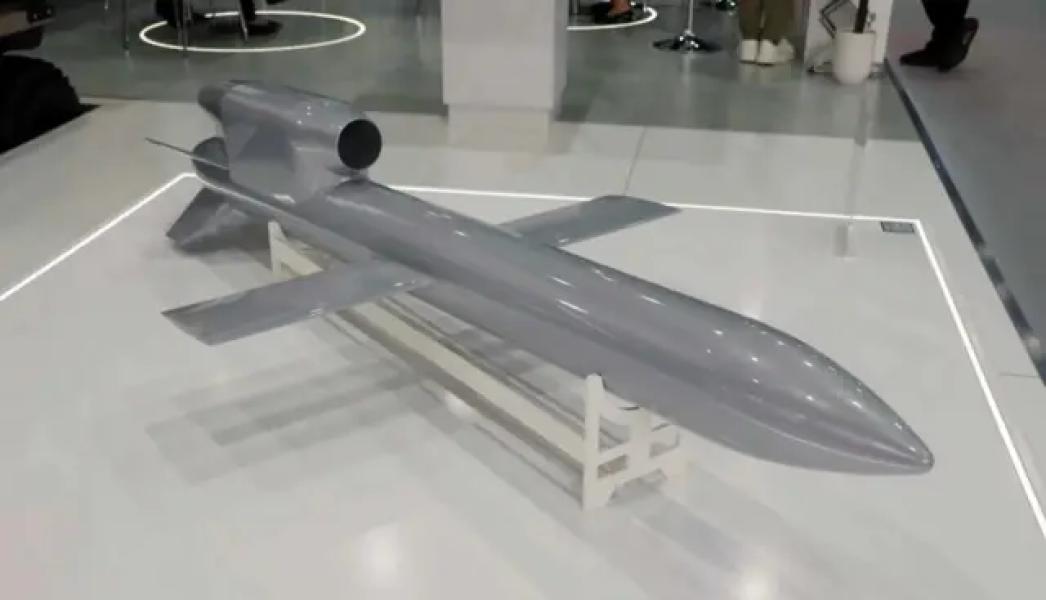 Макет ракети FP-5 на виставці IDEX-2025 в Абу-Дабі 