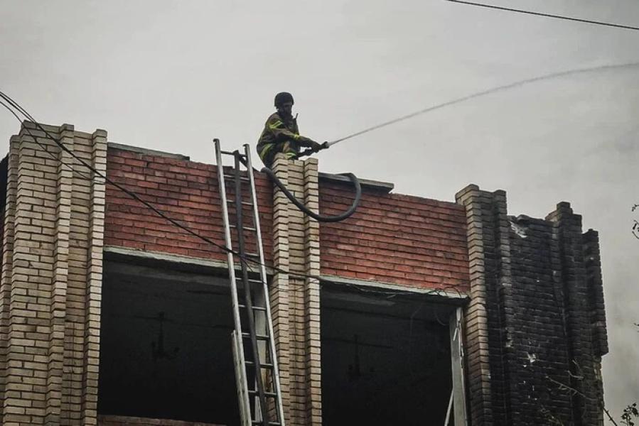 Атака на Харківщину: виникли чисельні пожежі