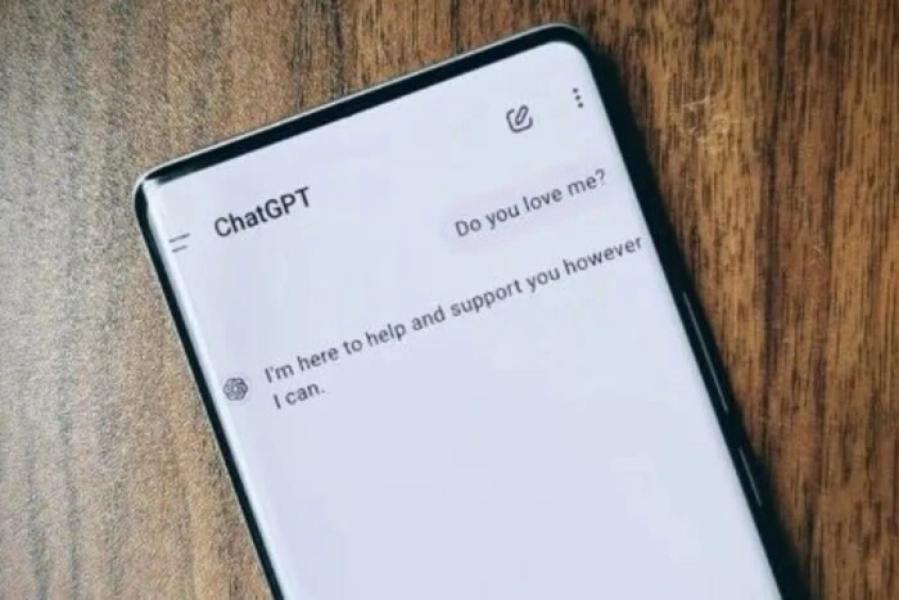 Користувачі плачуть за старим ChatGPT. Що не так із оновленням нейромережі