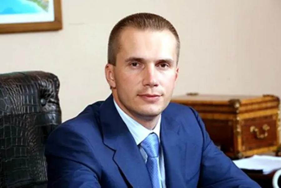 Росія «націоналізувала» нерухомість сина Януковича у Донецьку