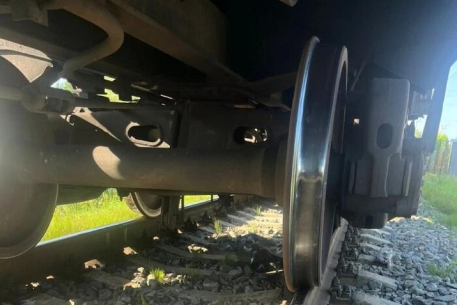 На Львівщині за добу під колесами потягів загинули двоє людей