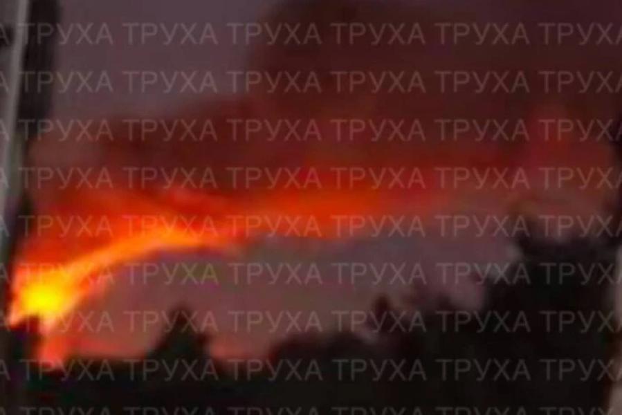 Окупанти атакували Дніпропетровщину: виникли пожежі