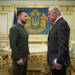 Глава України зустрівся з Келлогом напередодні перемовин з Трампом –…