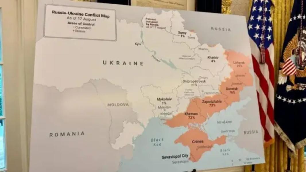  Мапа з окупованими українськими територіями в Овальному кабінеті 