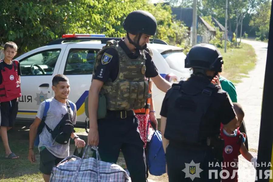 На Донеччині розширено зону примусової евакуації: список населених пунктів