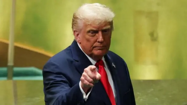 трамп вказує під час свого виступу в ООН