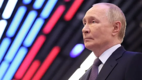 Володимир Путін виступає у Владивостоці. Фото: 4 вересня 2025 року