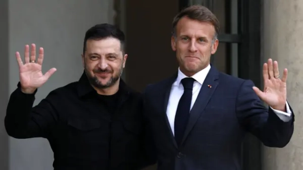 Президент України разом із президентом Франції Еммануелем Макроном на саміті в Єлисейському палаці