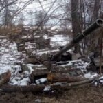 Артилеристи показали, як знищили дві гаубиці й танк росіян