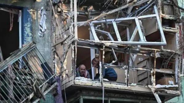  П&#x27;ятиповерхівку в Запоріжжі пошкоджено ударом дрона.