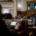 Рада продовжить мобілізацію та воєнний стан: оголошено дату.