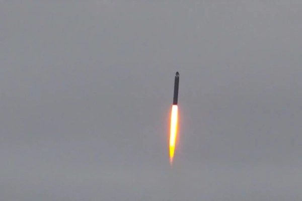 Росія вдарила ракетами по передмістю Харкова