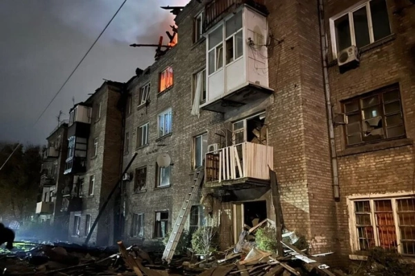 Росія масовано атакувала Дніпропетровщину: поранено вісьмох людей