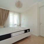 Як заснути за 1 хвилину без снодійного: дихальна техніка спецназу…