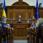 Зеленський повідомив про нараду з очільниками Ради та депутатською групою…