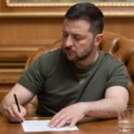 Україна у перспективі. Глава держави вшанував юних громадян.