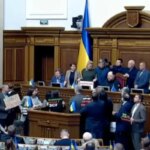 Відставка Гринчук і Галущенка. “Євросолідарність” паралізувала роботу трибуни у Раді