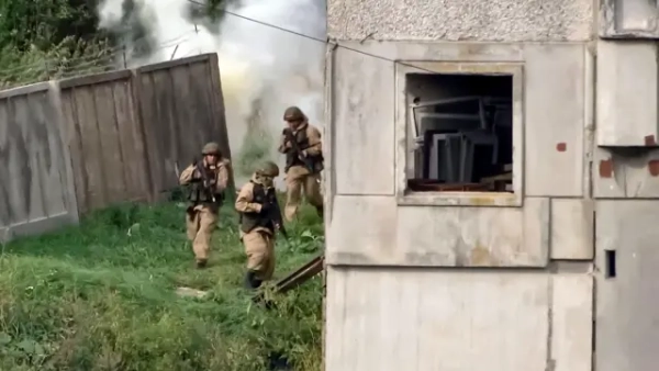 кадри військових навчань