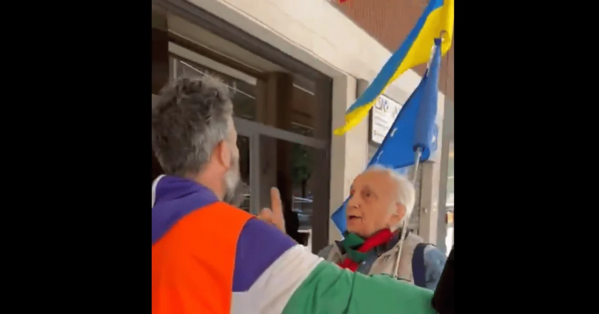 Реакція на український прапор в Італії