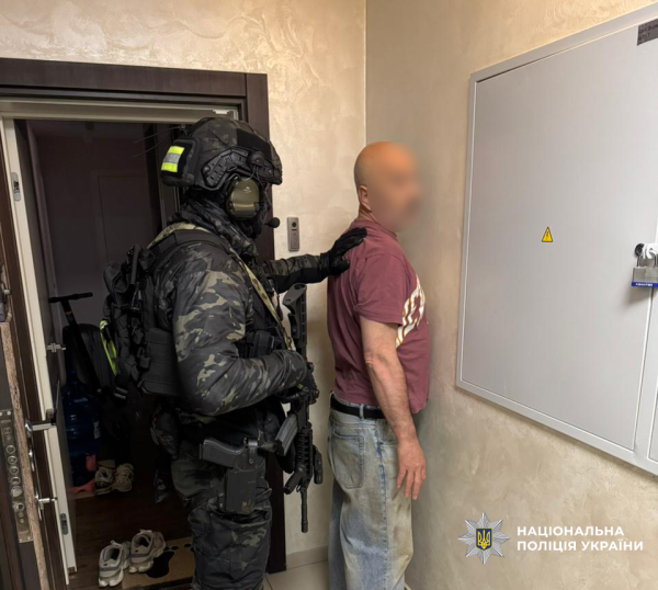 Привласнення майже 580 мільйонів у сфері оборонних закупівель: викрито п'ятьох зловмисників 18