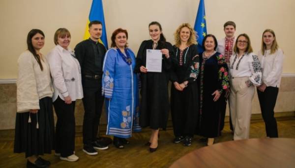 ПОРТАЛ новин 82 Українська вишиванка внесена до списку нематеріальної культурної спадщини людства ЮНЕСКО