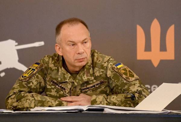 ПОРТАЛ новин 47 Мінімальне грошове забезпечення в армії назвав Сирський