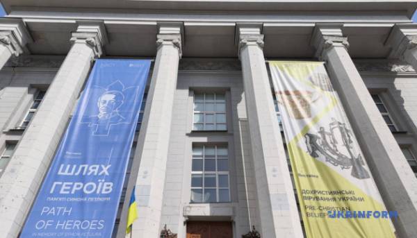 У Києві презентували експозицію, присвячену сторіччю трагічної смерті Симона Петлюри 15 У Києві презентували експозицію, присвячену сторіччю трагічної смерті Симона Петлюри 15