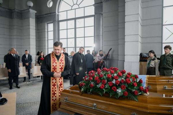 Зеленський повідомив, хто з очільників ОУН буде похований в Україні 12