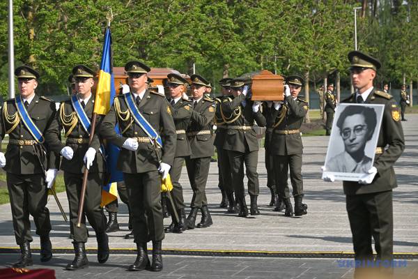 Андрія Мельника, очільника ОУН, перепоховали. Які подальші кроки? 24 Андрія Мельника, очільника ОУН, перепоховали. Які подальші кроки? 24